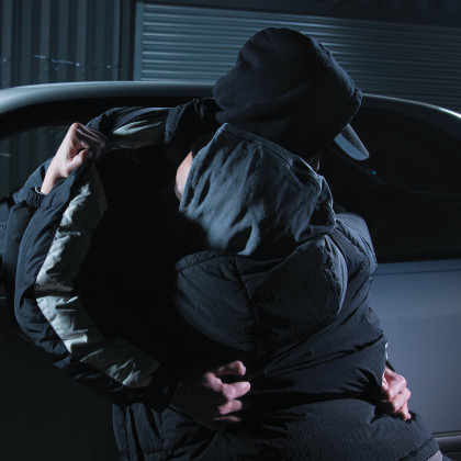 Iceboy Violet, Nueen – Closer