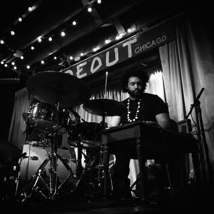 Makaya McCraven – Away