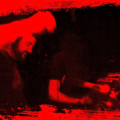 Klubski maraton 2013: Ontervjabbit v živo na Radiu Študent