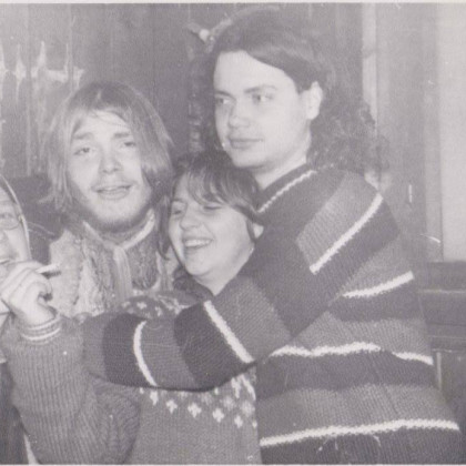 Petkov večer v diskoteki FV v sezoni 1983/84, levo na fotografiji Boštjan Vrhovšek - Botz