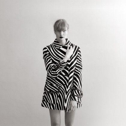 Camilla Sparksss: Brutal