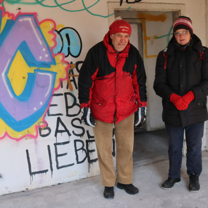 klopca pod svobodnim soncem, v bazi Matjaž & Dajana by Jean Nikolič & rok pibernik 