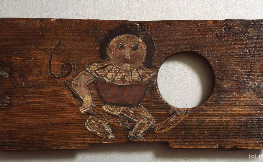 panjska končnica s klovnom