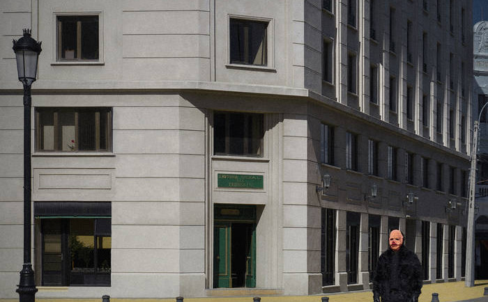 TTI-21: Ulična parada