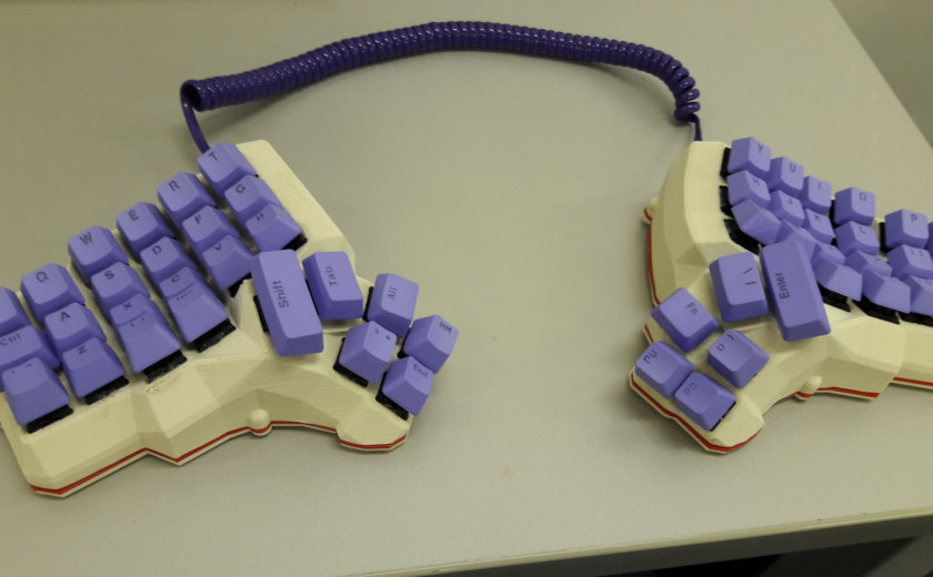 Dactyl manuform keyboard